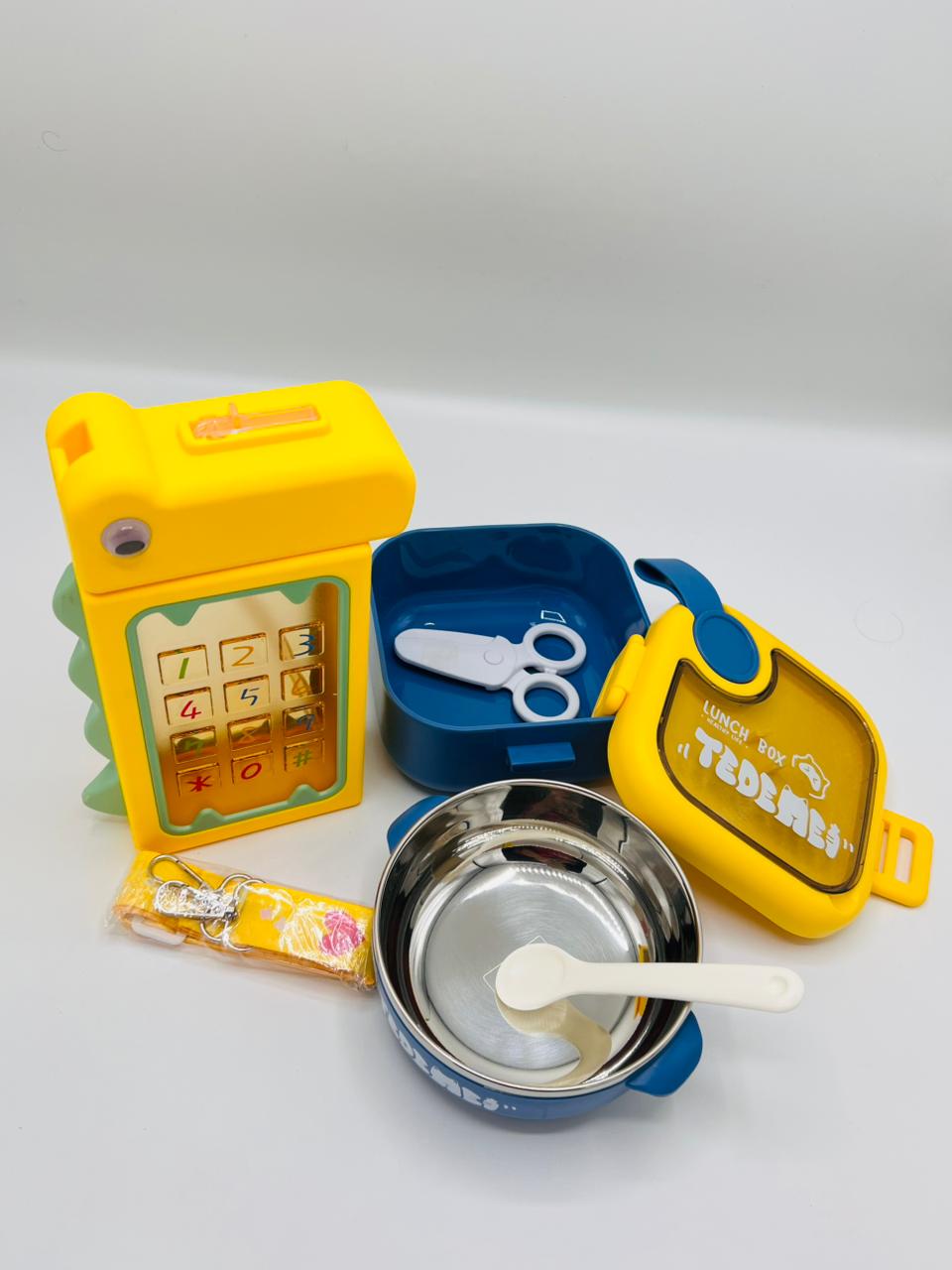 🐾✨ Cute Combo Alert – Matching Lunch Box & Bottle Set!