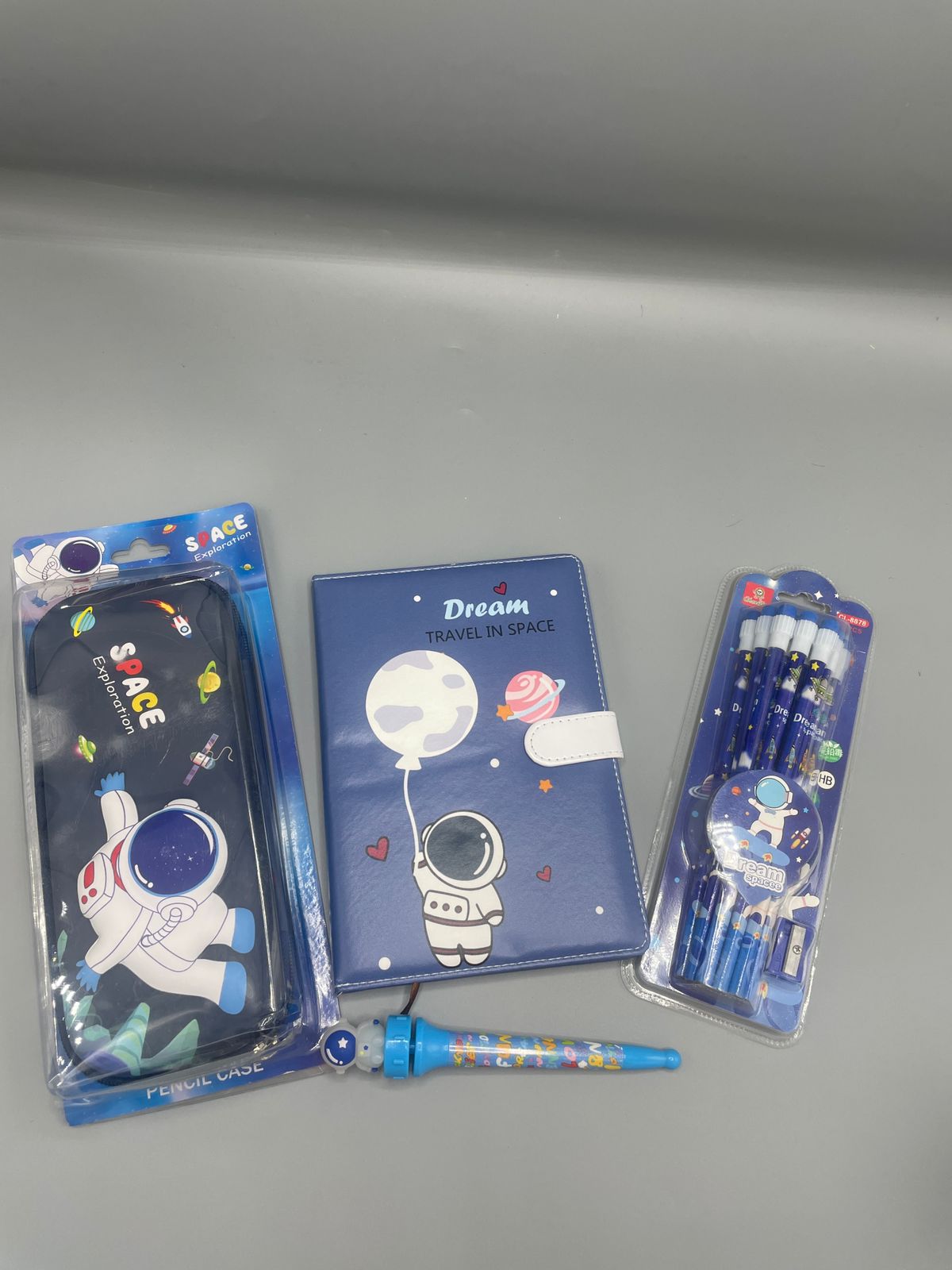 🚀🪐 Astronaut Space Deal✏️🌌